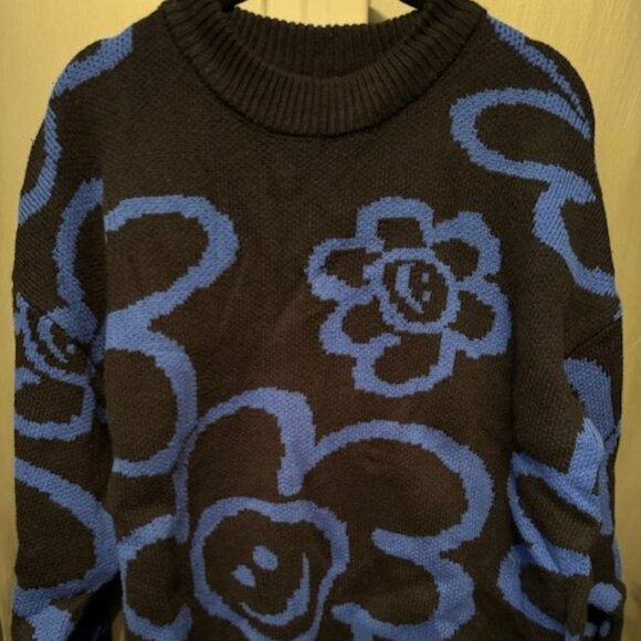 Retro Blue & Black floral & Smiley Face sweater - NWT - Picture 5 of 16